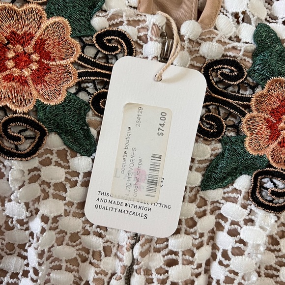 vintage deadstock crochet romper - Picture 5 of 8